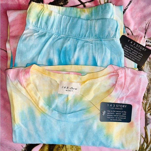 NWT 1 4 3 STORY OCEANSIDE 🌊 DREAMING TIE DYE TEE & JOGGER (SET)-BLUE🩵, M, BNWT - Picture 11 of 12